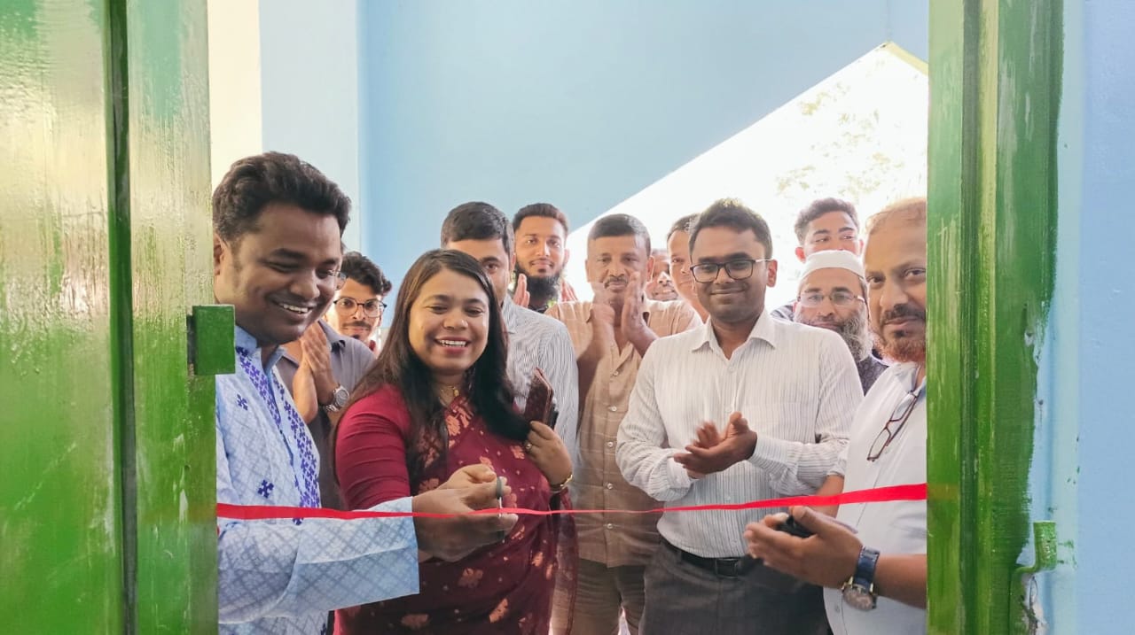 ঝালকাঠির মোল্লারহাট ইউনিয়ন পরিষদ কমপ্লেক্সে চালু হলো পাবলিক লাইব্রেরি